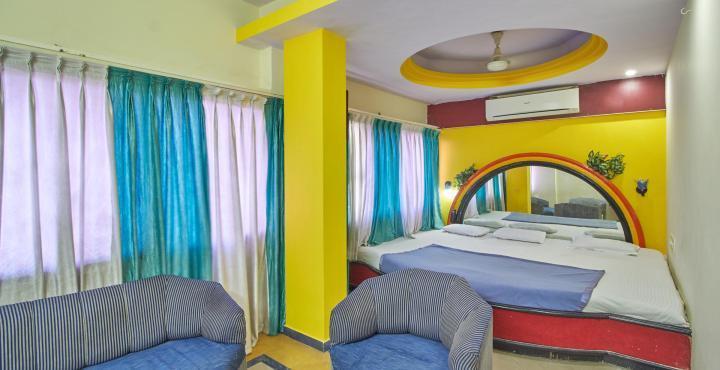 Hotel Aditya Rajkot Exterior foto